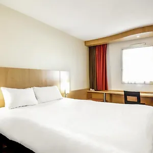 Ibis Отель